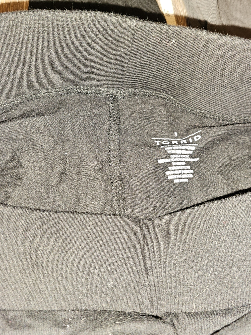 Torrid Stretch Leggings with Foot Hole - Black and Charcoal - Picture 3 of 4